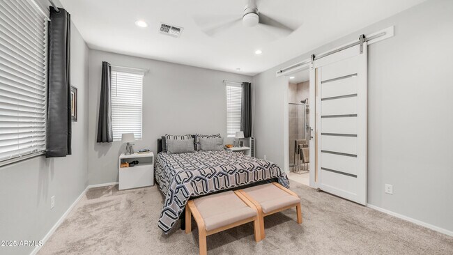 Foto del edificio - 40410 W Haley Dr