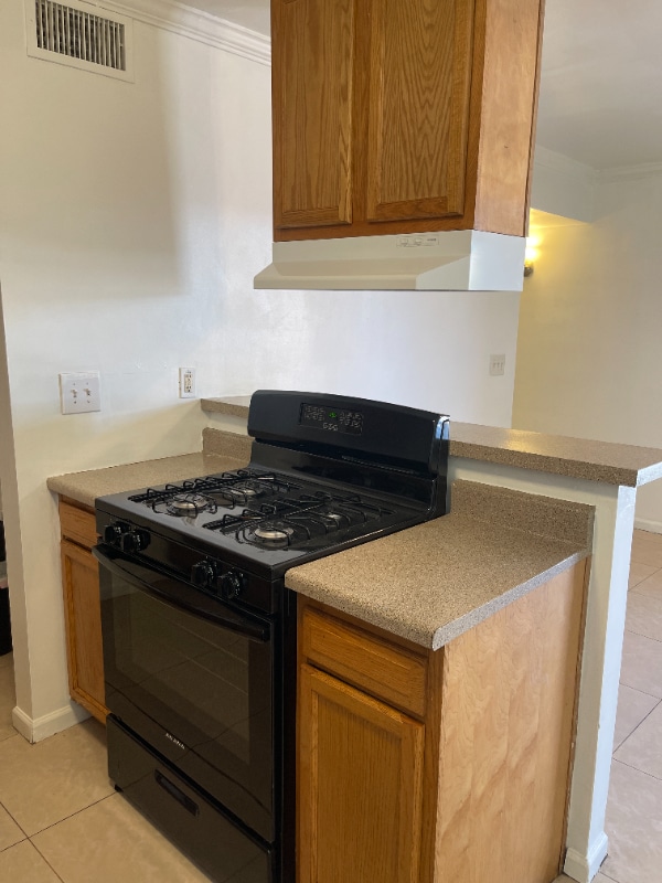Building Photo - 2715 W Tuckey Ln