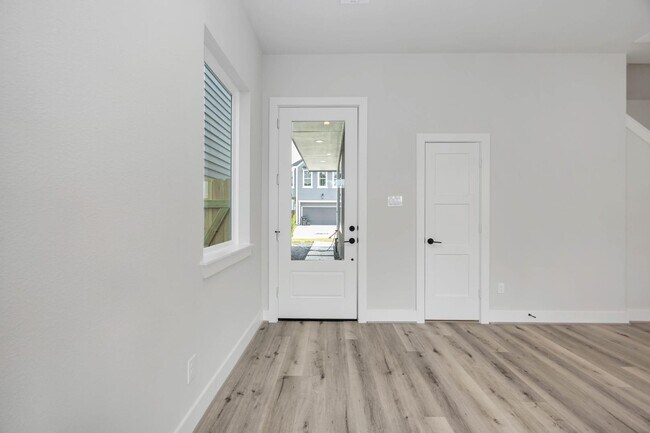 Building Photo - Bauman Heights