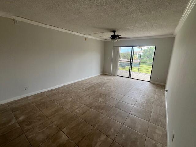 Foto del edificio - 9355 SW 8th St