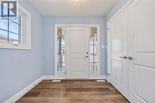 Photo du bâtiment - 655 Ketter Wy