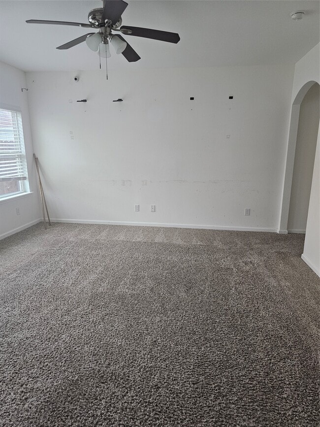Building Photo - 12717 Yoshino Cherry St