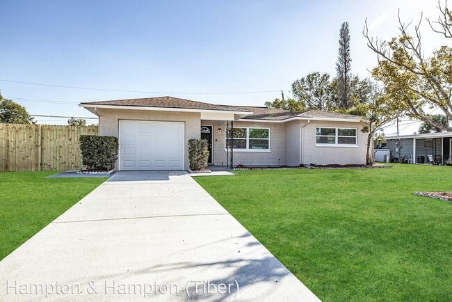 Building Photo - 3 br, 1 bath House - 7306 BOUGENVILLE DR