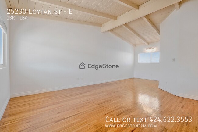 Foto del edificio - 25230 Loytan St