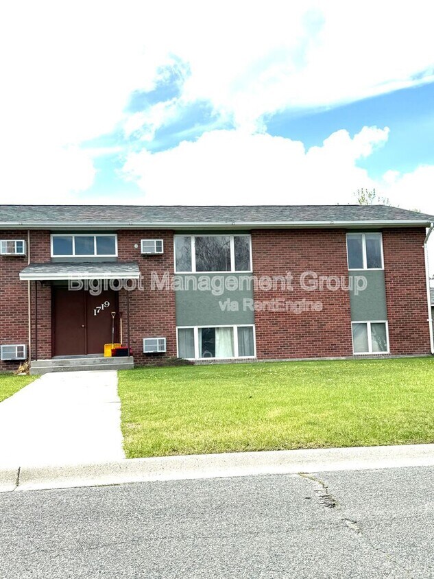 Foto del edificio - 1719 Hudson St