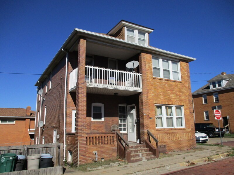Foto principal - 799 Kerr St