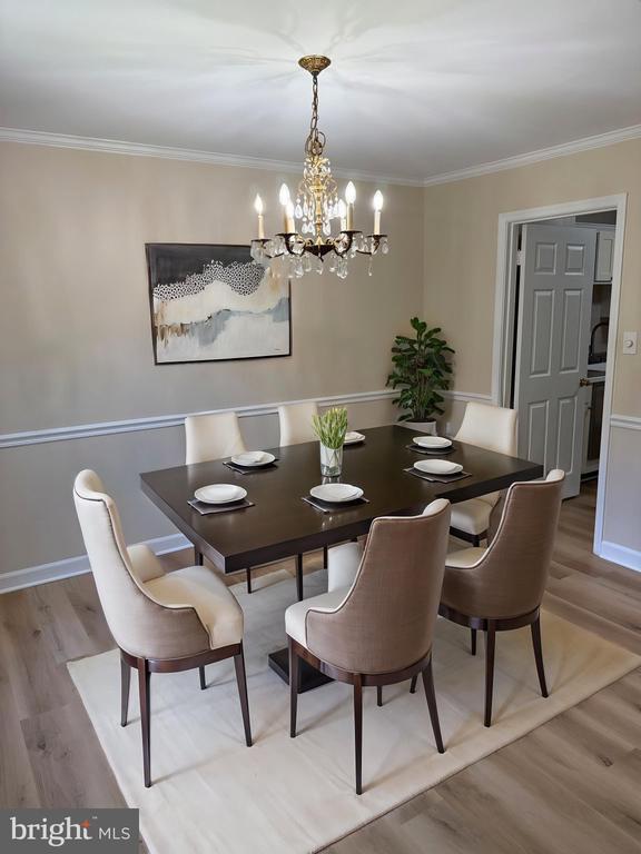 Foto del edificio - 5803 Tudor Ln
