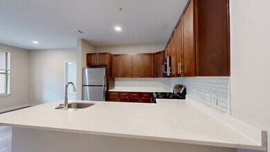 Interior Photo - Park Square