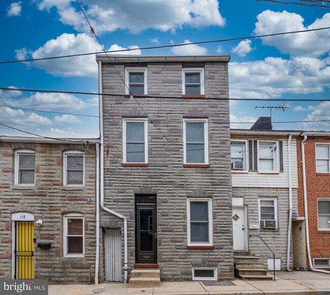 Foto del edificio - 116 S Durham St