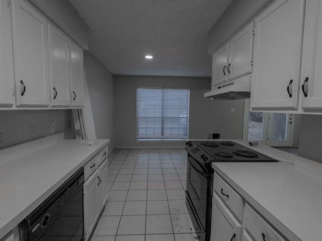 Building Photo - 675 Harbor Dr N