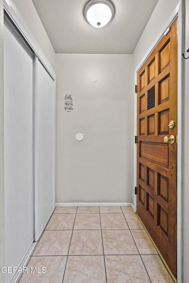 Foto del edificio - 3445 Glasgow St