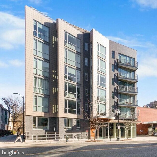Foto del edificio - 1311 13th St NW