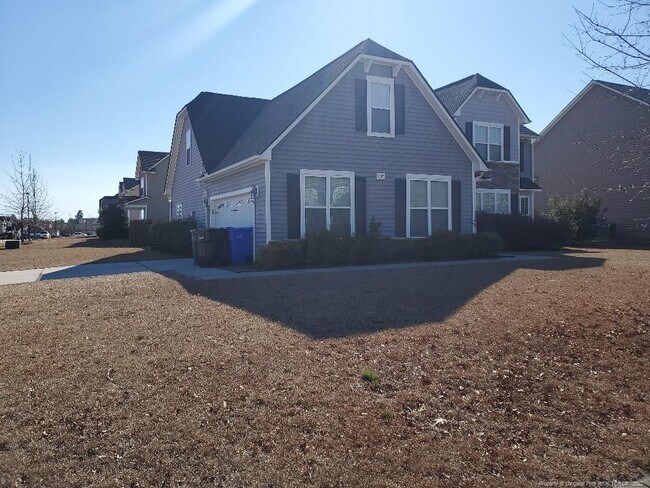 Foto del edificio - 1107 Ronald Reagan Drive