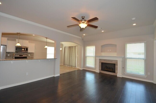 Building Photo - 301 Sullivans Way