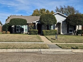Building Photo - 809 Harvest Glen Dr