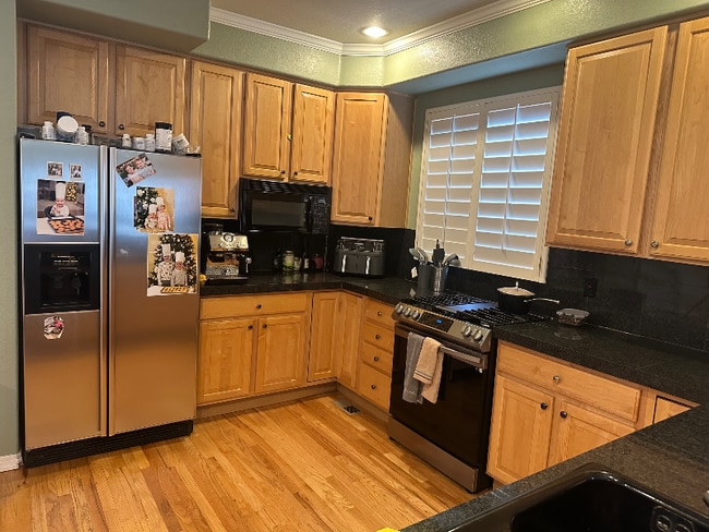 Building Photo - 1516 S Logan St