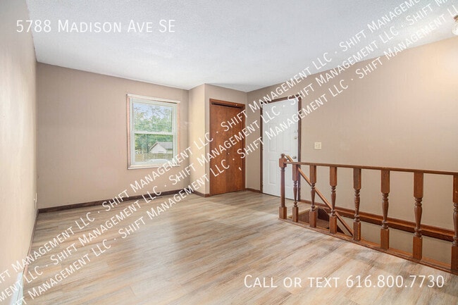 Foto del edificio - 5788 Madison Ave SE
