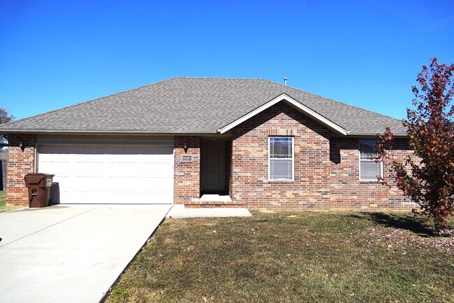 Foto del edificio - 3 Bedroom 2 bathroom home