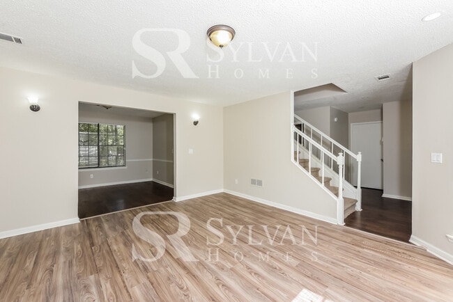 Foto del edificio - Life Just Got Better!