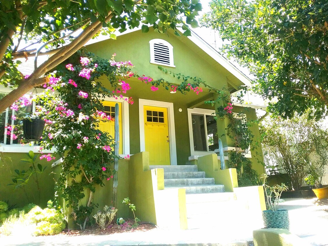 839 N Benton Way, Los Angeles, CA 90026 House Rental in Los Angeles
