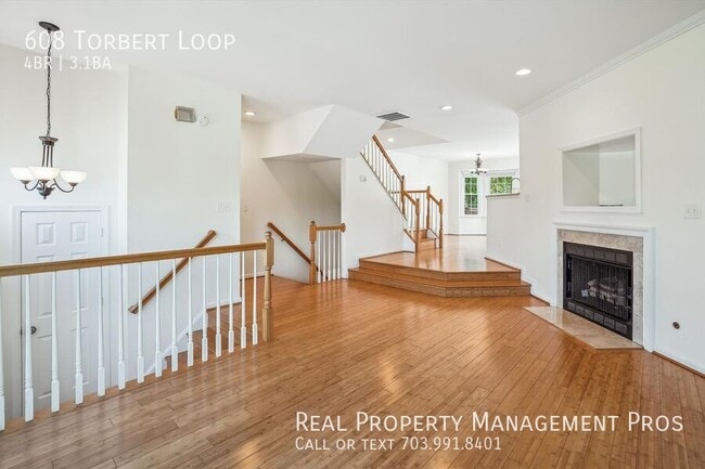 Building Photo - 608 Torbert Loop