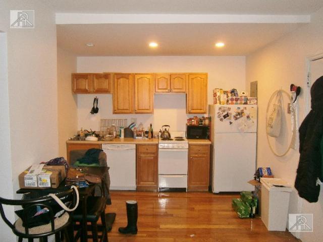 Foto principal - 1 bedroom in Brighton MA 02135