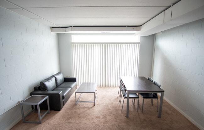 Sala de estar/Comedor - HH Cresmont