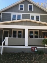 Building Photo - 2567 Indianola Ave