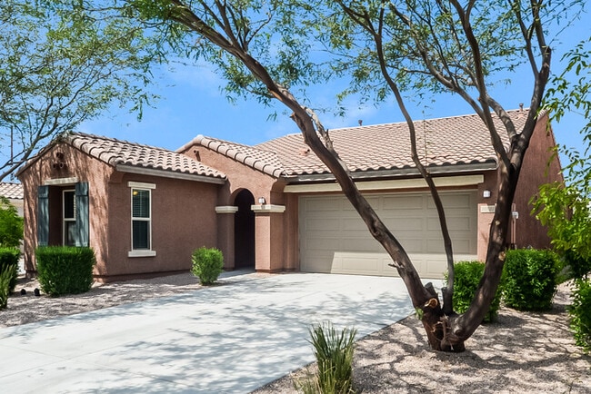 Building Photo - 10830 E Calypso Ave