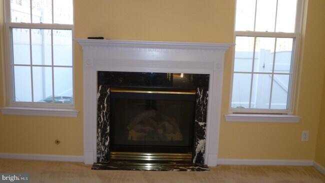 Building Photo - 107 Windsor Pond Rd