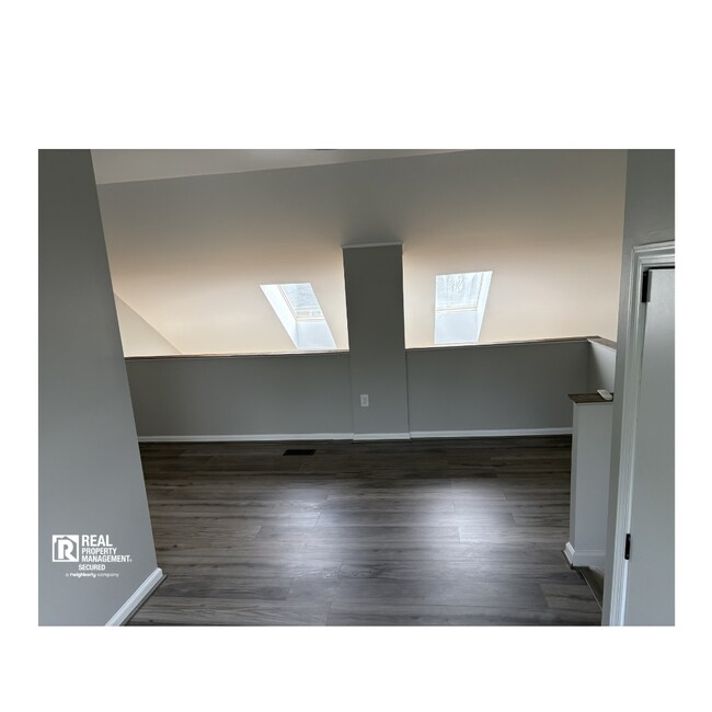 Foto del edificio - Waterfront Townhouse in Pasadena