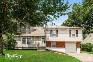 Building Photo - 13110 Donnelly Ave