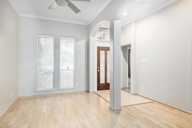 Foto del edificio - 179 Greenridge Cir