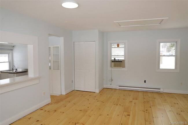 Building Photo - 7217 Albany Post Rd