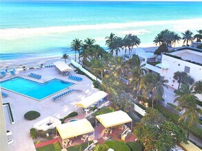 Building Photo - 3505 S Ocean Dr