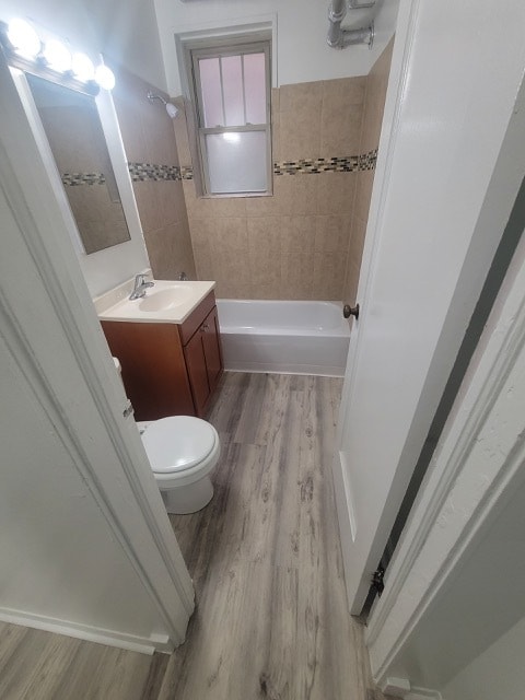 Foto del edificio - 2315 E 70th St