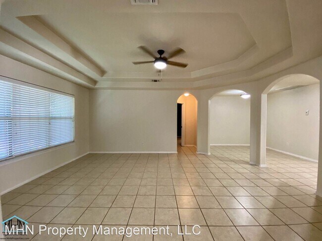 Building Photo - 3 br, 2.5 bath House - 5619 Cross Pond