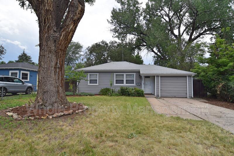 Primary Photo - 1331 Xanthia St
