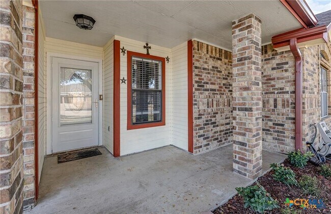 Foto del edificio - 4108 Frog Dr