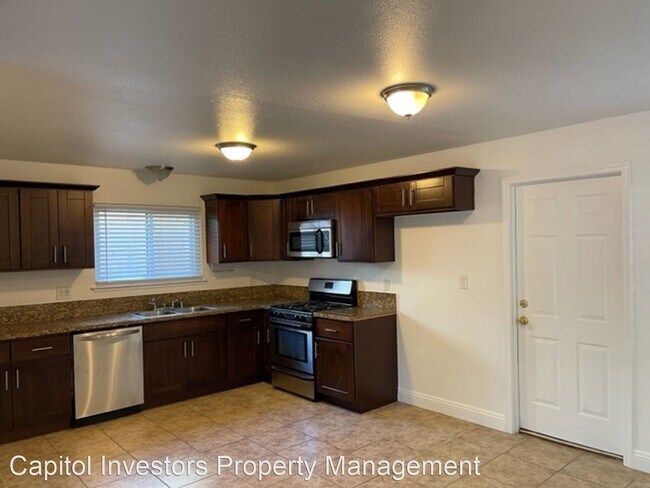 Building Photo - 3 br, 2 bath House - 8624 El Sobrante Way