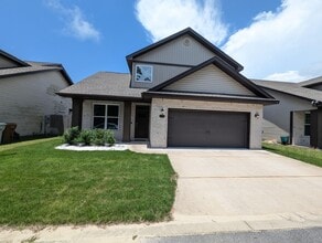 Building Photo - 2335 Hadleigh Hills Ct