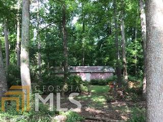 Building Photo - 250 Lake Cir Dr