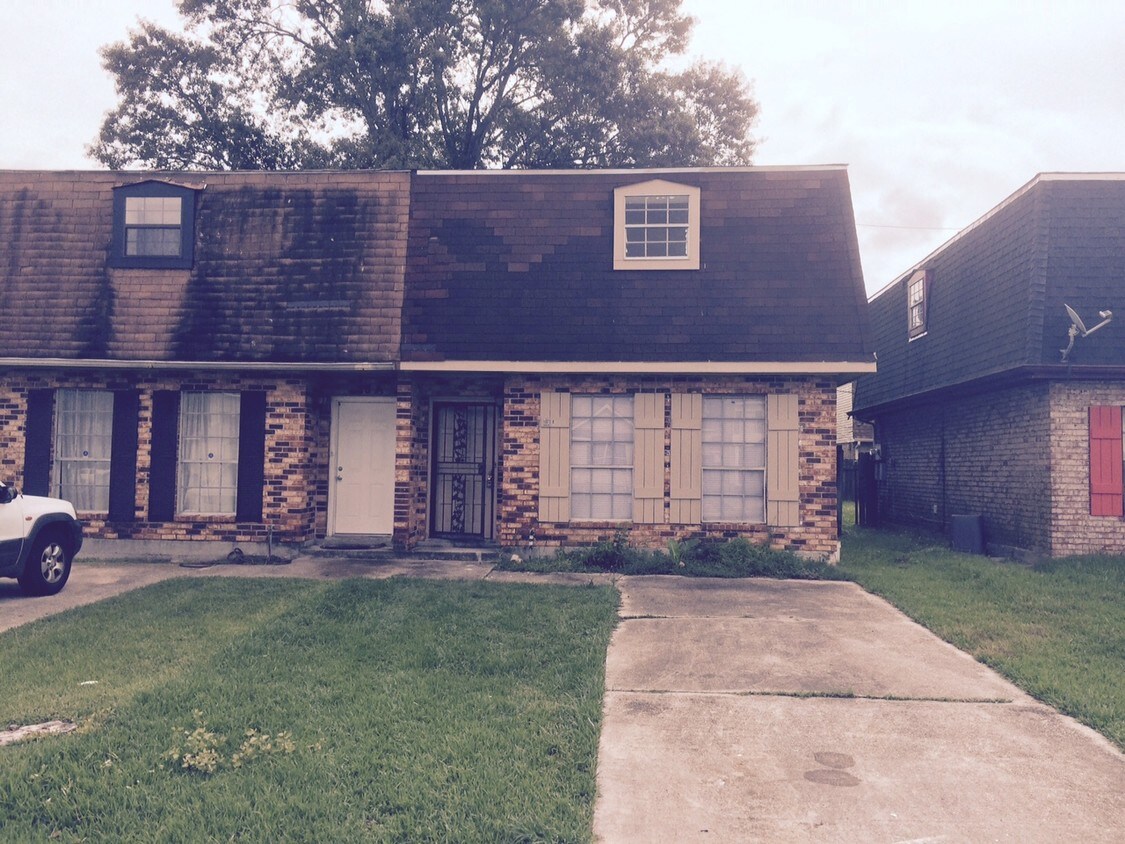 10 Ann Louise St, Harvey, LA 70058 Townhome Rentals in Harvey LA
