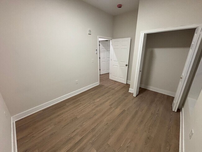 Foto del edificio - 1031 Hamilton St