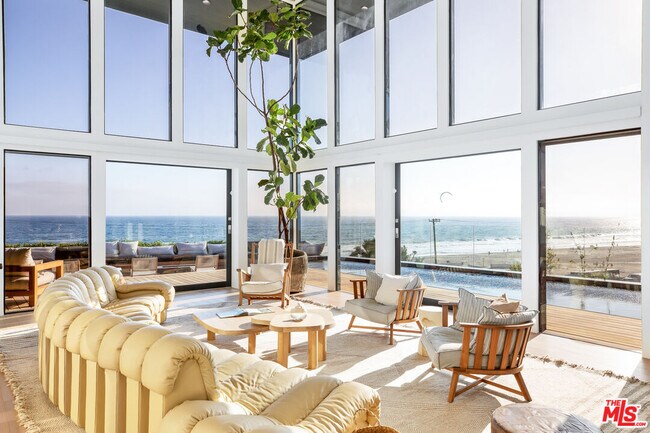 Building Photo - 6463 Surfside Way