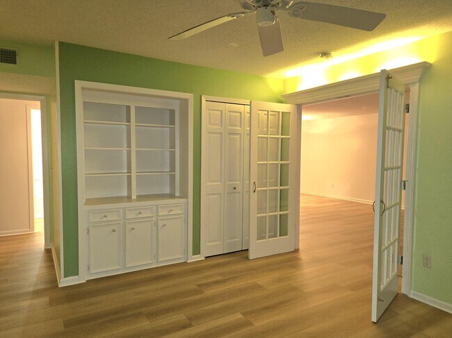 Office/2nd Bedroom - 7510 Cahill Rd