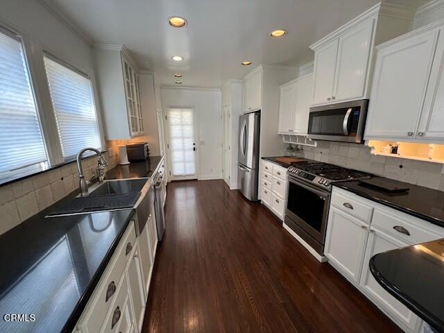 Building Photo - 419 Brakey Rd