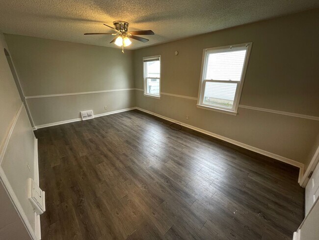 Foto del edificio - Remodeled 3 Bedroom