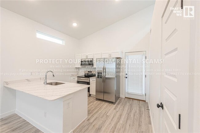 Foto del edificio - 911 Reading RR Ln