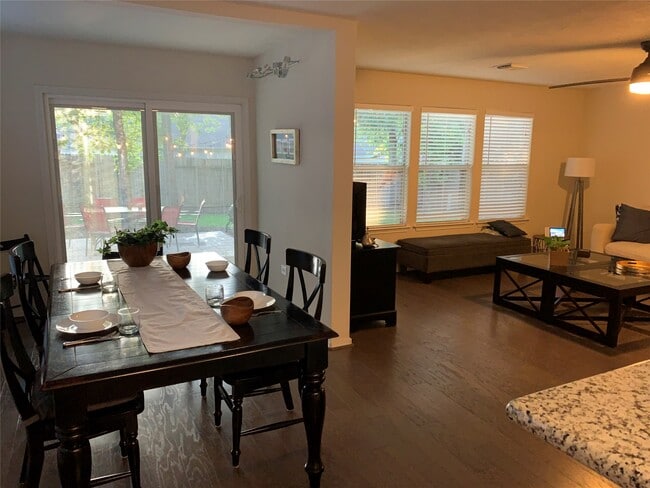 Foto del edificio - 202 N Vesper Bend Cir